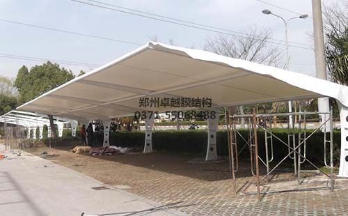 膜結(jié)構(gòu)：輕盈、靈動的現(xiàn)代建筑之美