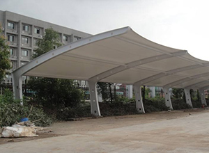 駐馬店<font color='red'>膜結(jié)構(gòu)車棚</font>、膜結(jié)構(gòu)看臺【案例】總結(jié)